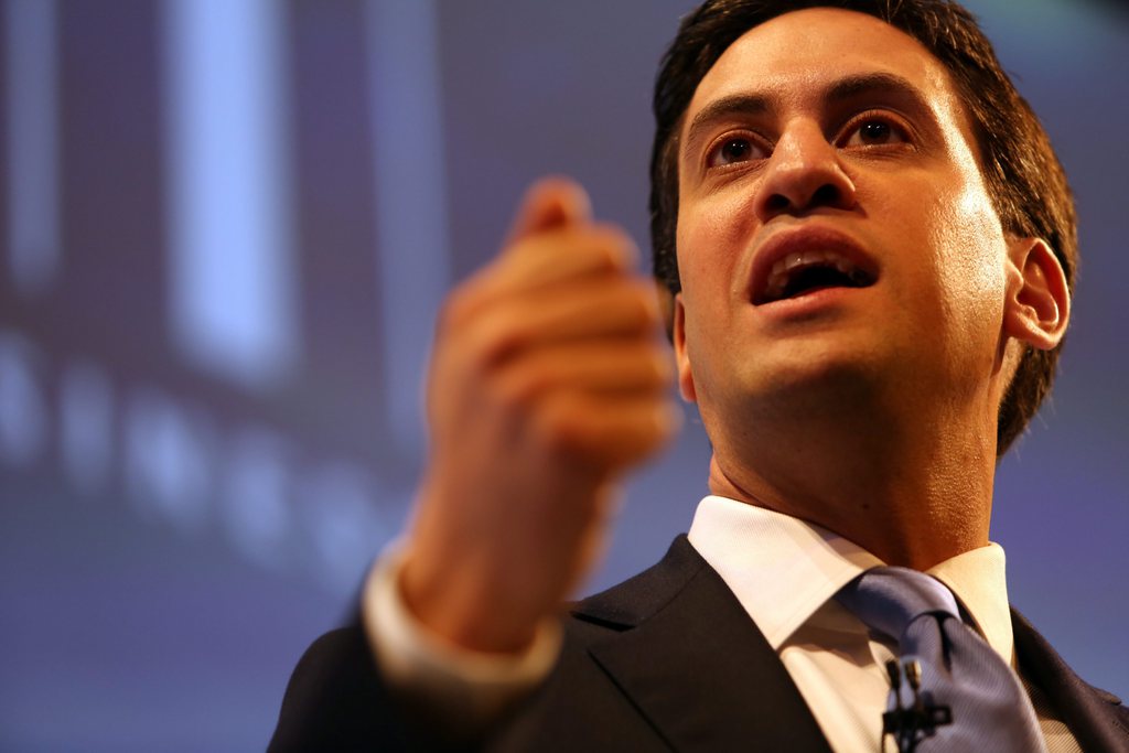 Ed Miliband met en garde contre une éventuelle renégociation entre le Royaume-Uni et l'Union européenne.