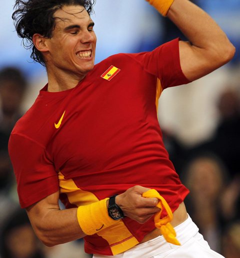 Nadal, annoncé en petite forme, a étrillé Juan Monaco sur terre battue.