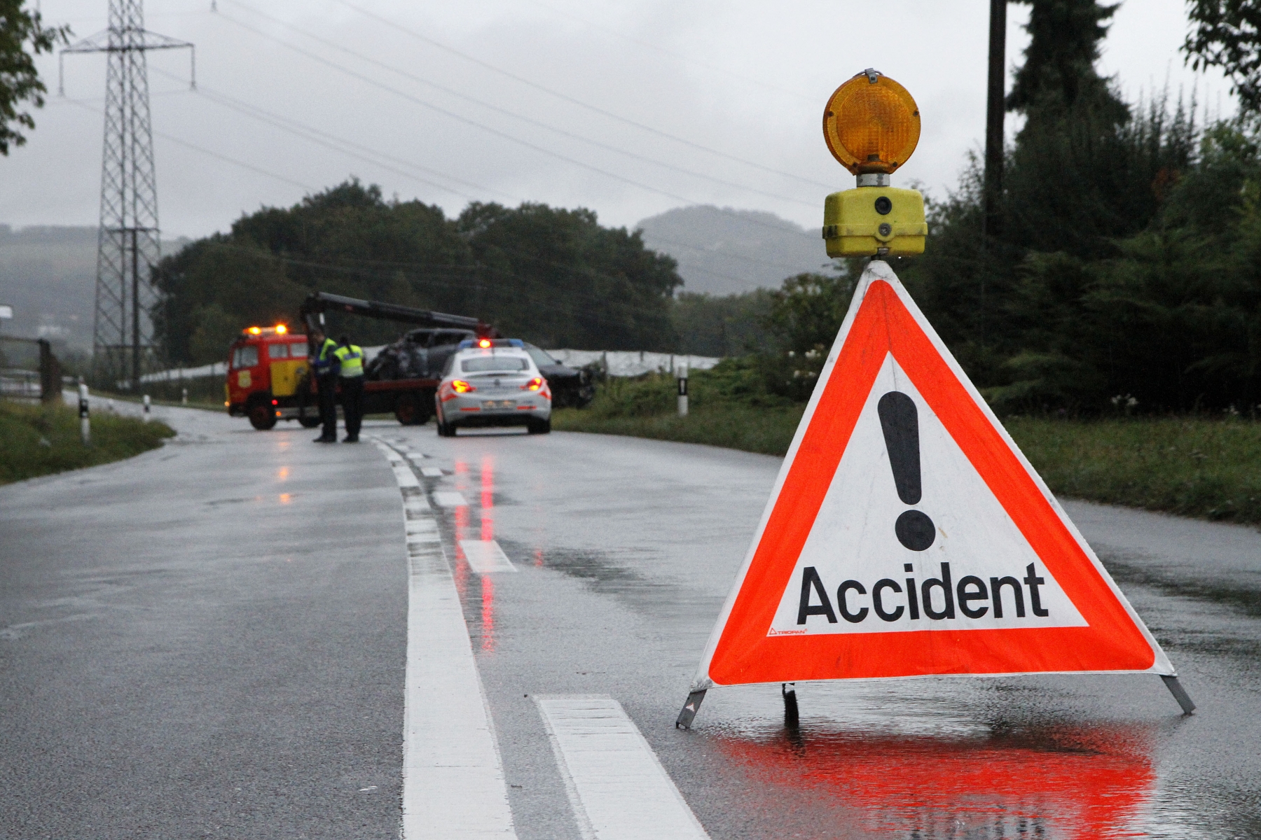 La route de l'Etraz à Vich a été le témoin d'un accident le 18 Septembre 2013.