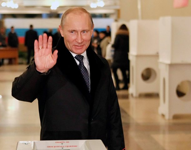 Le parti de Vladimir Poutine est donné gagnant même si les dépouillements se poursuivent.