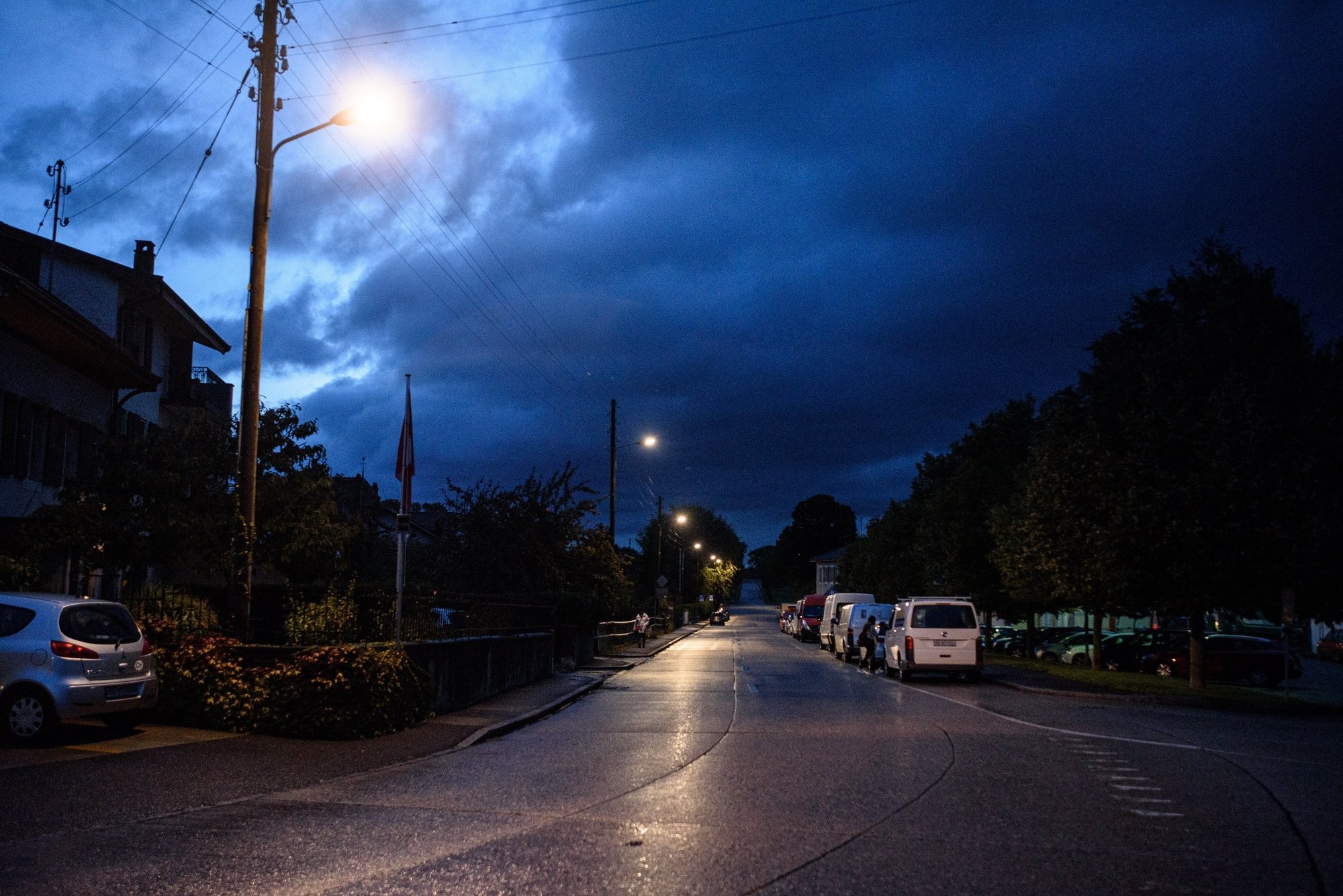 Certaines communes de la région ont décidé d'éteindre leur éclairage public la nuit, d'autres de le diminuer. D'autres sont encore en réflexion.