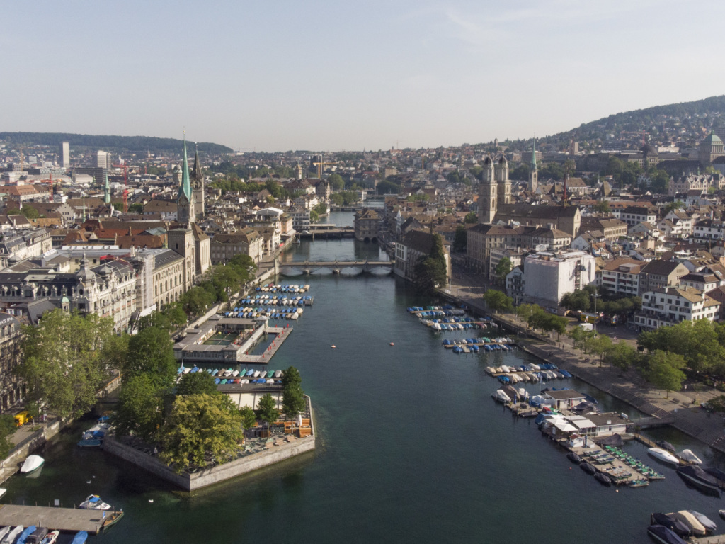 Zurich rejoint le trio de tête des villes les plus chères au monde en raison du renforcement du franc sur le marché des changes (archives).