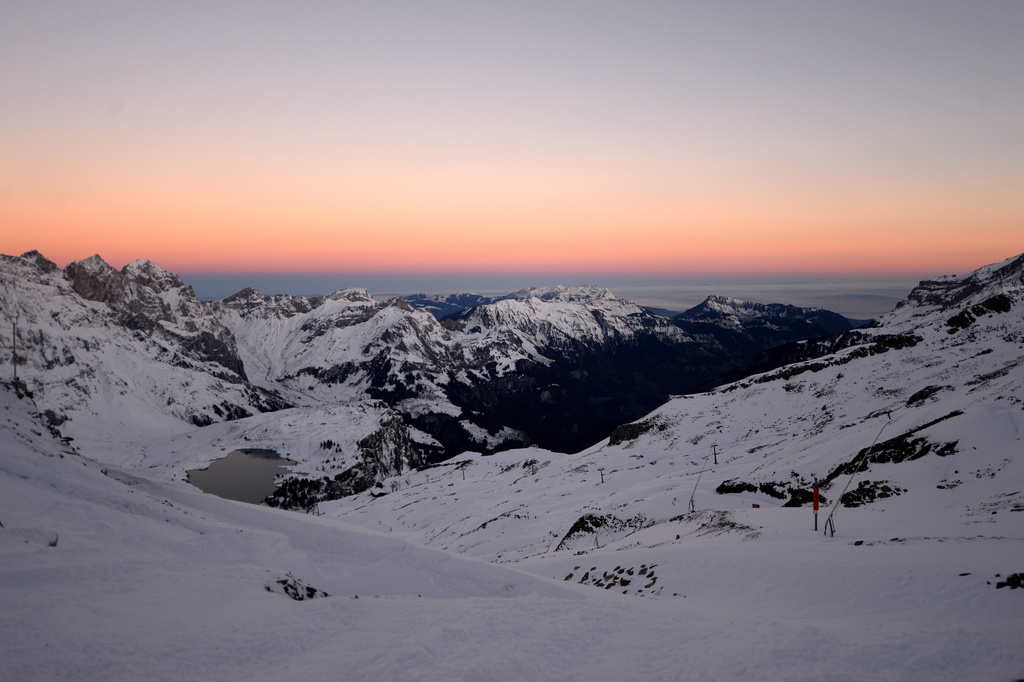 Les skieurs âgés de 22 à 24 ans évoluaient hors des pistes balisées lorsqu'ils ont été emportés par l'avalanche vers 10h15, a indiqué lundi la police cantonale nidwaldienne. (archives)