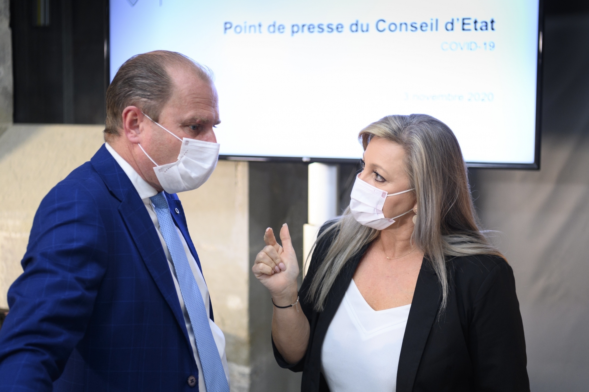 Le Conseil d'Etat vaudois (ici Philippe Leuba et Nuria Gorrite) font le point sur le dispositif mis en place pour lutter contre le coronavirus.