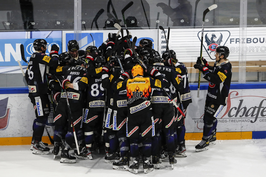 Les Fribourgeois ont battu 7-6 Davos après avoir été mené 0-4.