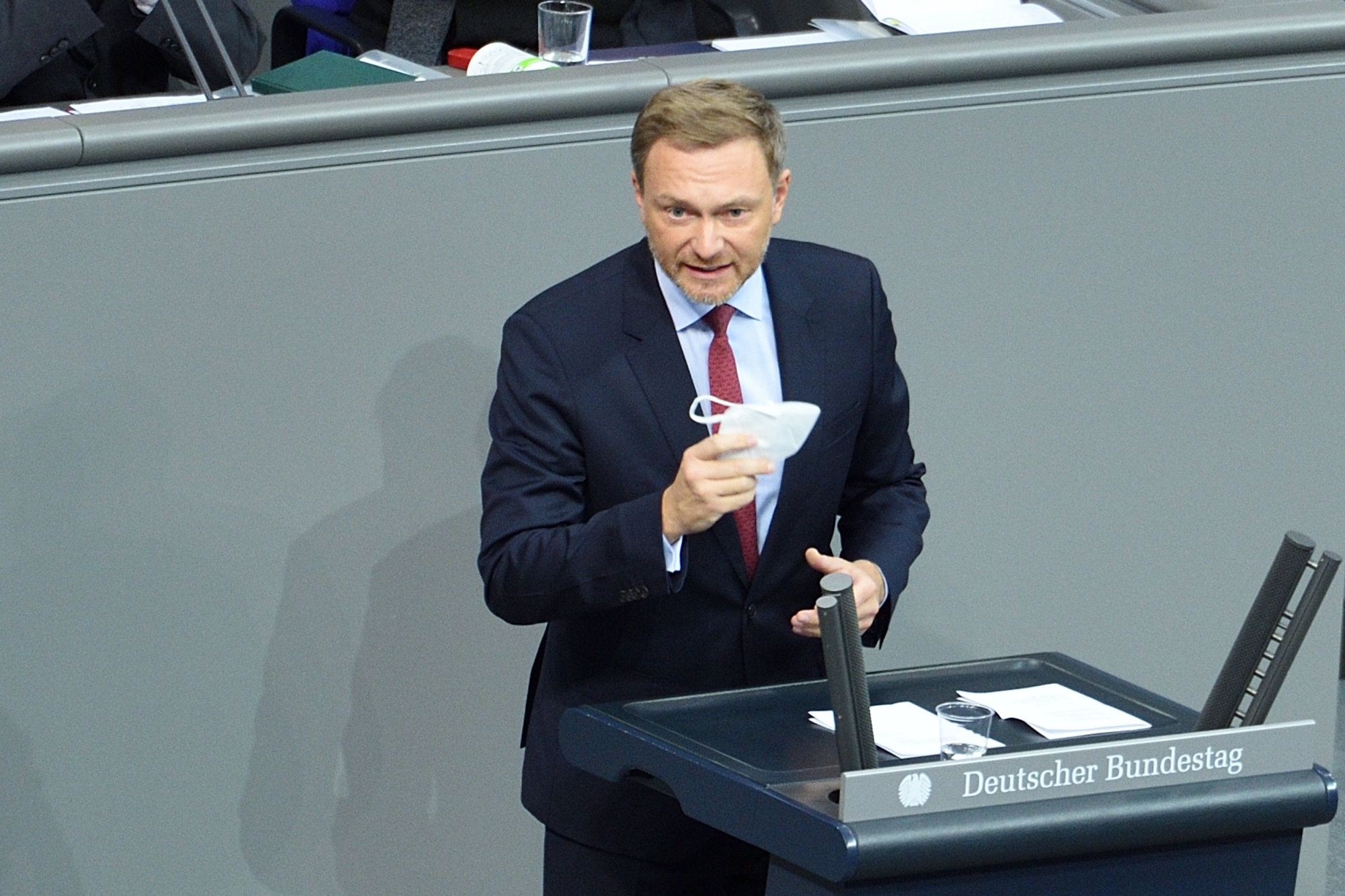 13.01.2021, Bundestag, Berlin, GER, Bundestag, Fragestunde, im Bild Christian Lindner - FDP Bundesvorsitzender, Maske // during a Question Time of German Parliament at the Bundestag in Berlin, Germany on 2021/01/13. EXPA Pictures © 2020, PhotoCredit: EXPA/ Eibner-Pressefoto/ Uwe Koch *****ATTENTION - OUT of GER***** - 20210114_PD3389 (KEYSTONE/APA/Eibner)