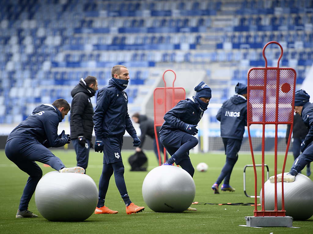 Les joueurs du Lausanne-Sport sont placés en quarantaine et ne peuvent plus s'entraîner.