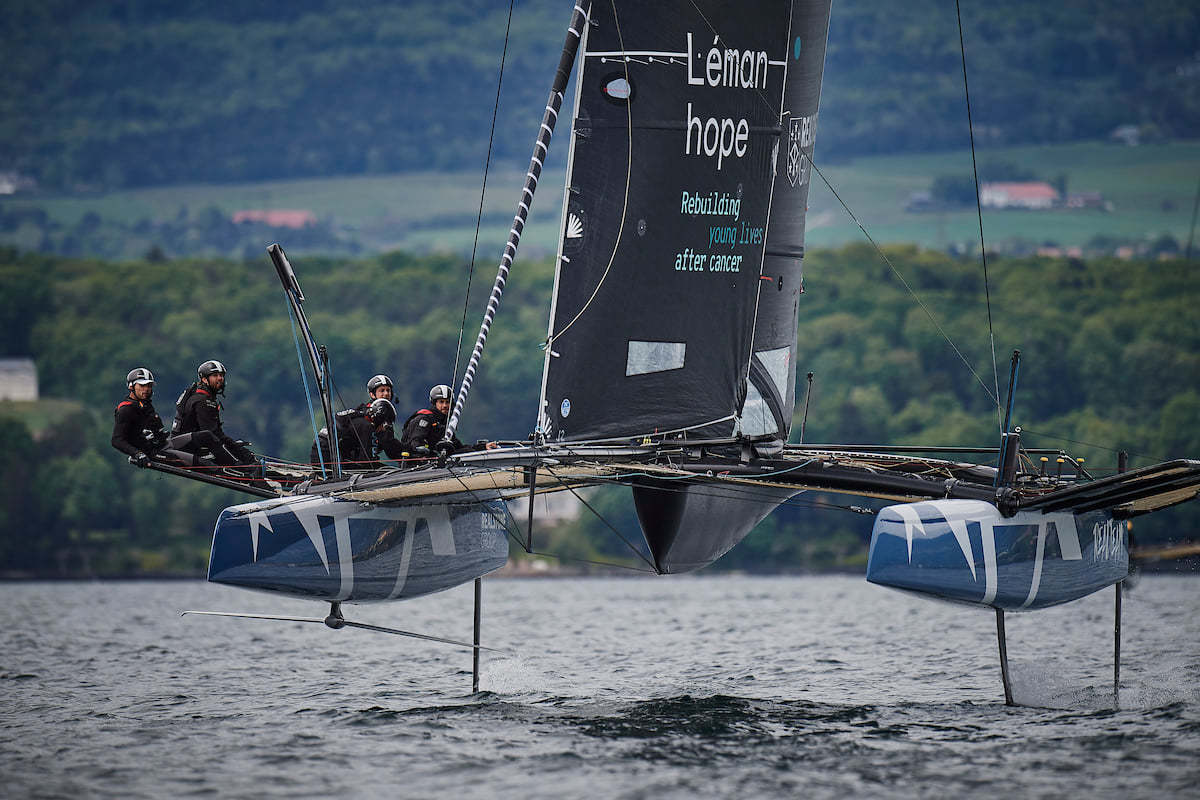 Vainqueur du GP de Nyon, Realteam fait coup double en prenant la tête au classement général.