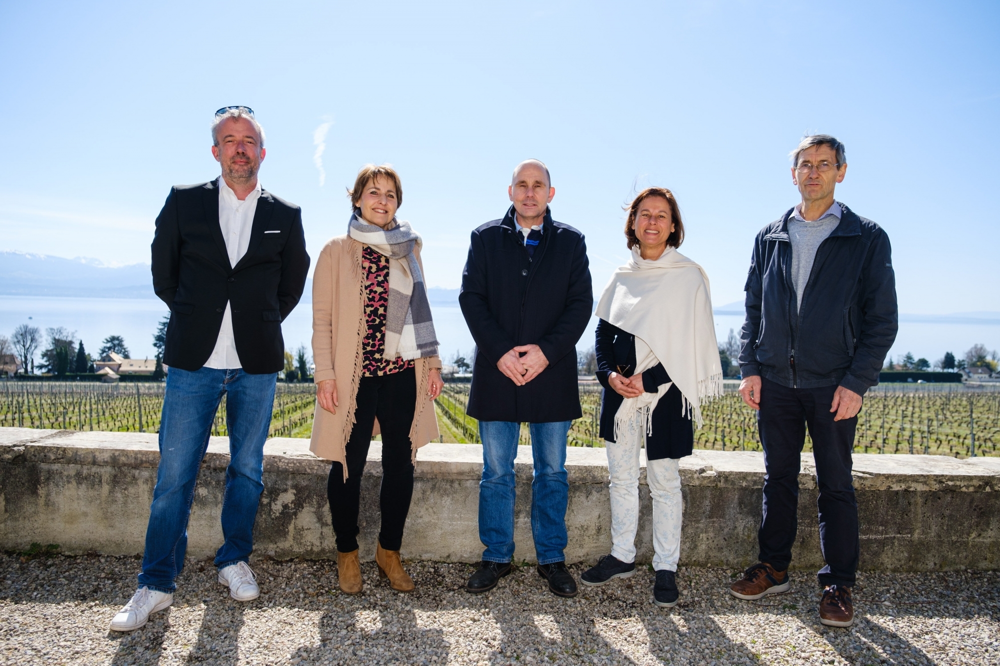 Jean-Christophe Grivel, Hélène Saxer, Didier Haldimann, Juliette Leprince-Ringuet et Jörg Dreier forment le nouveau visage de la Municipalité.