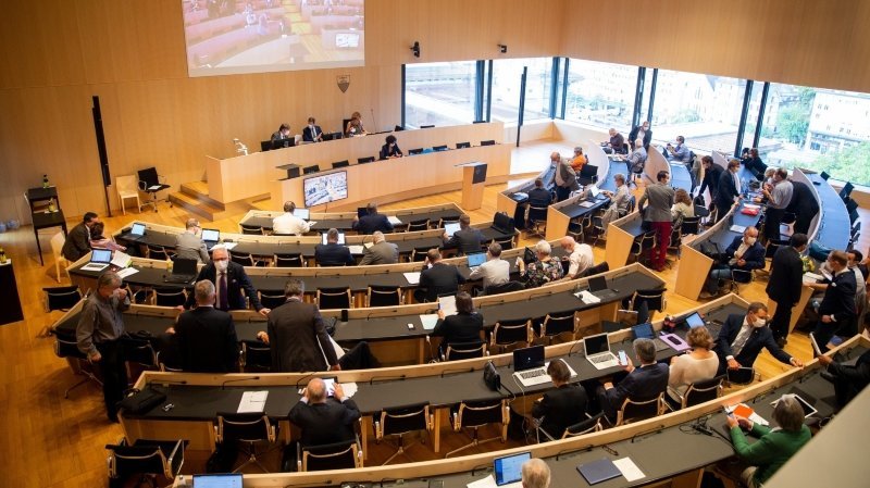 Pas besoin de pass Covid dans l'hémicycle.