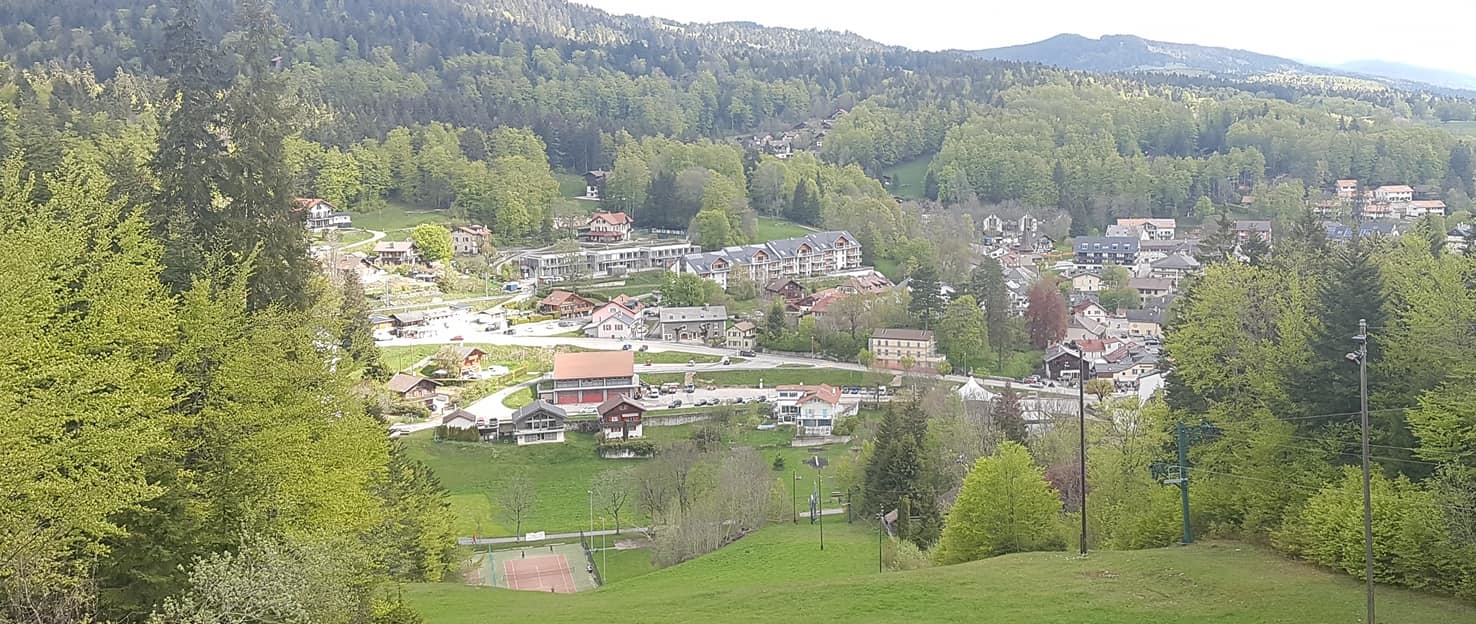 Une commission du conseil communal de Saint-Cergue a produit un directive citoyenne expliquant comment tenter de résoudre des conflits villageois, en tout respect des autorités en place.