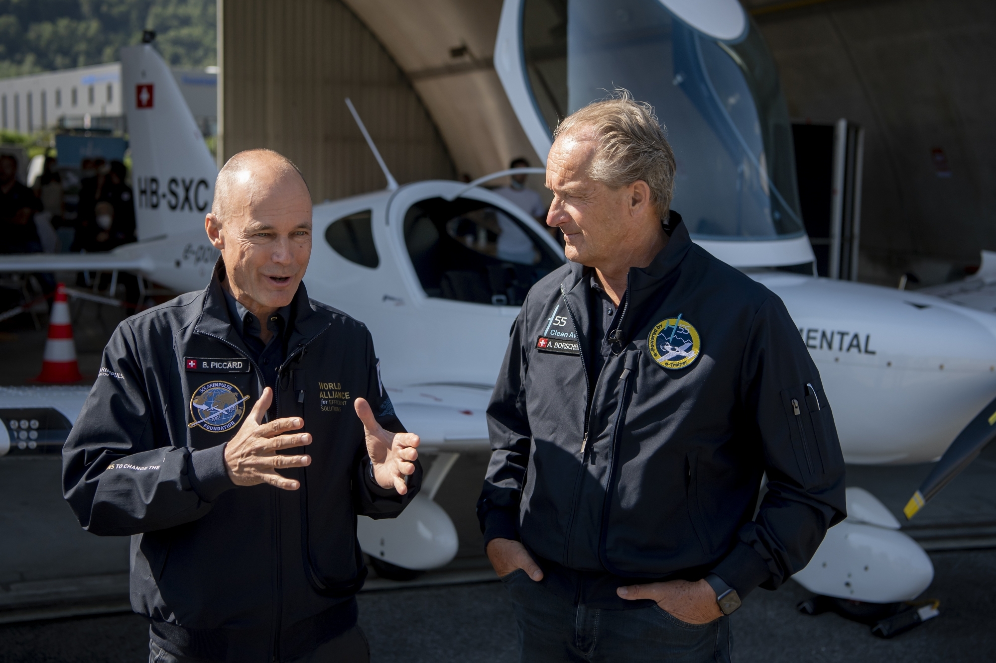 Bertrand Piccard et Andre Borschberg, les pilotes de Solar Impulse, ont célébré les cinq ans de leur exploit, ce lundi à Sion.