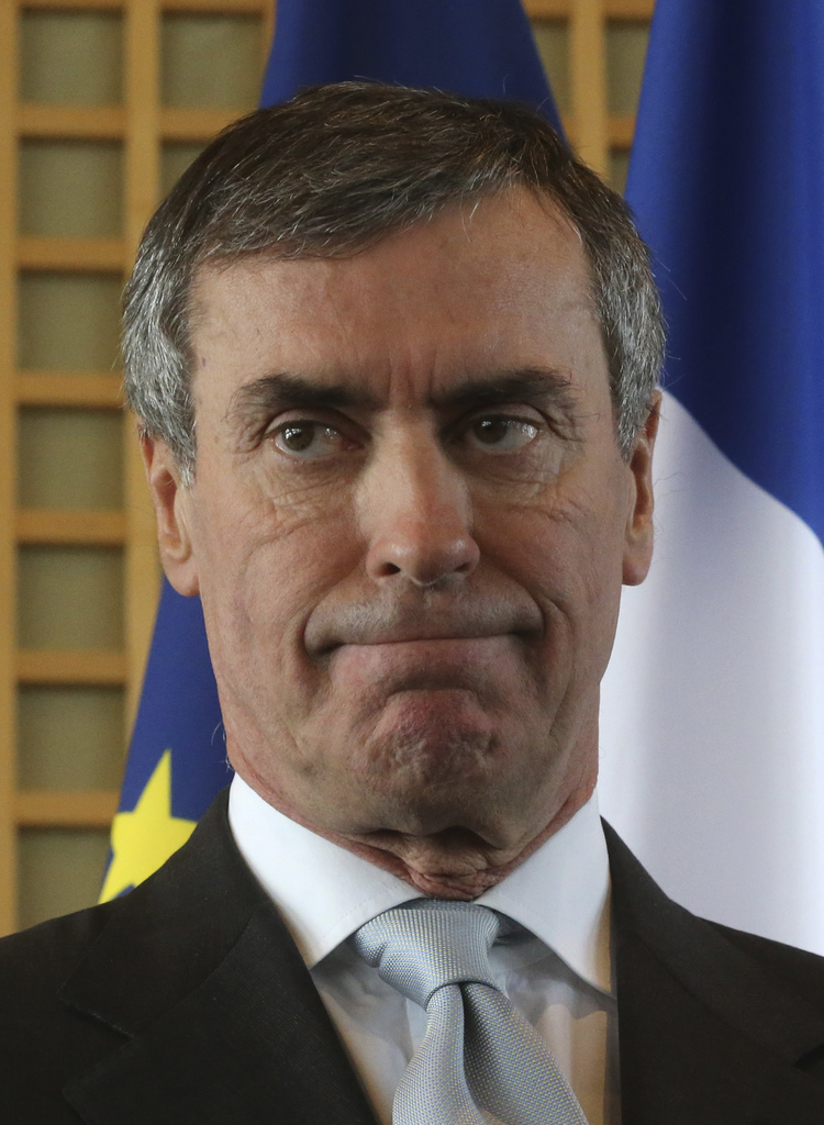 Patricia Menard, épouse Cahuzac, est en instance de divorce avec son mari.