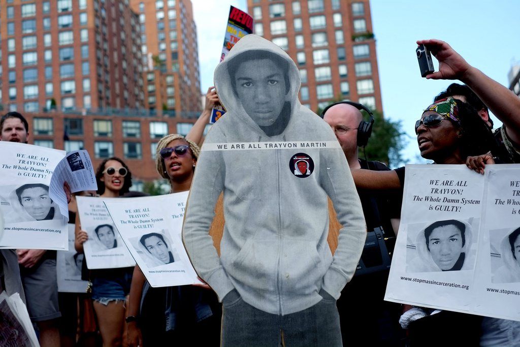 Dimanche soir, des milliers de personnes ont manifesté à New York pour dénoncer l'acquittement.