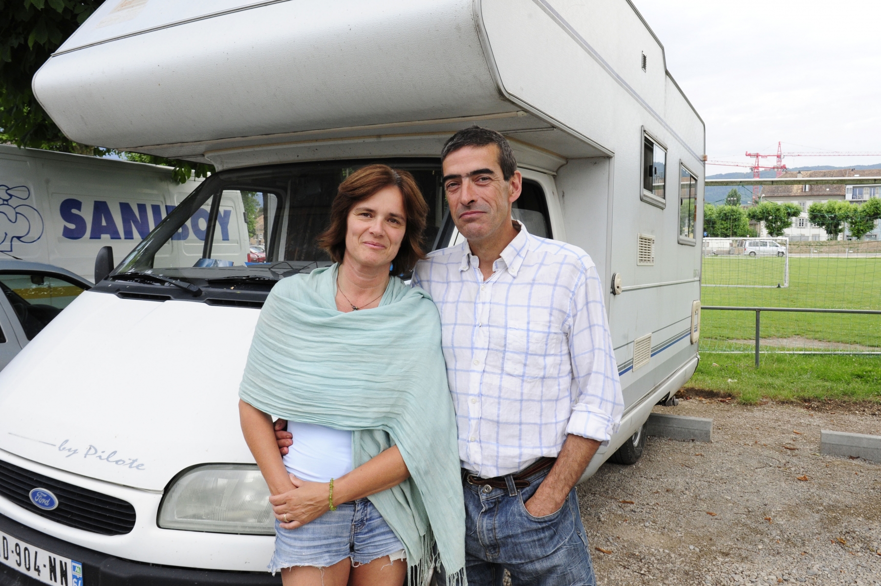 Natalia et Javier vivent dans un camping-car le temps de trouver une meilleure situation. 