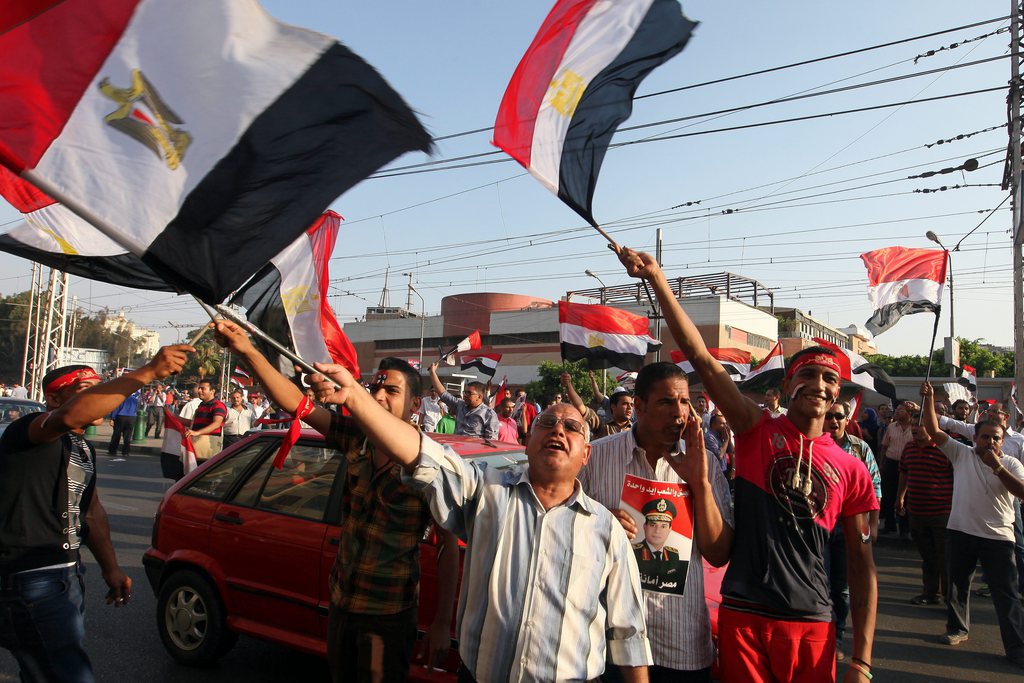 Le siège du parti des Frères musulmans au Caire a été fermé sur décision des autorités en place depuis moins d'une semaine en Egypte. Celles-ci auraient découvert des armes à l'intérieur du QG.