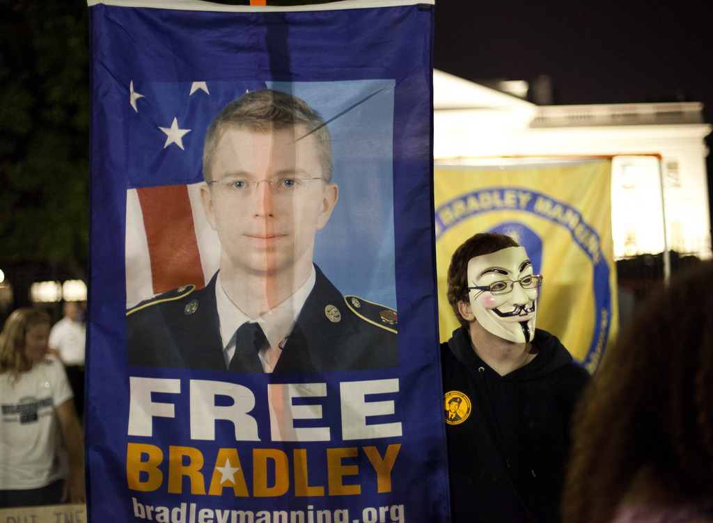 Des manifestants ont exprimé leur soutien à Bradley Manning. 