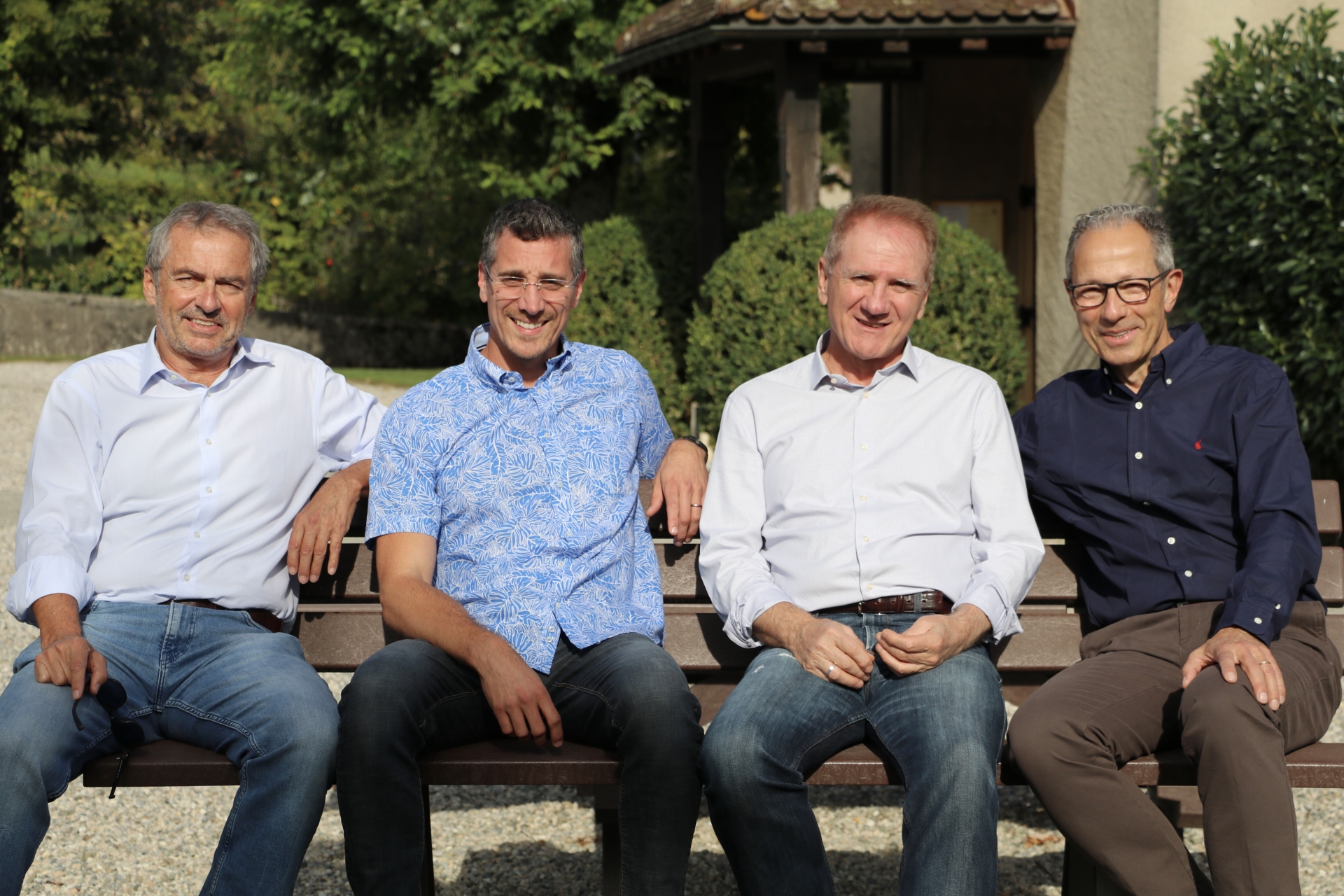 Le comité de l'Association Musica'Léman, de gauche à droite : Rudi Blatter (trésorier), Stephan Rytz (chargé de la communication,) Dorin Matea (directeur artistique) et Bernard Kümmerli (président) 