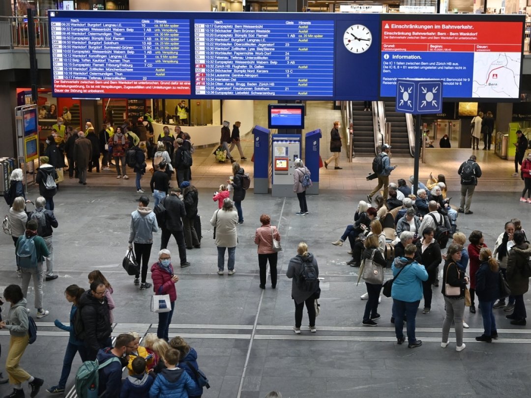 Au final, en trente ans, la part des transports publics passe de 21 à 24%, celle du vélo double, tandis que les distances parcourues en voiture diminuent de 73% à 68%. (illustration)