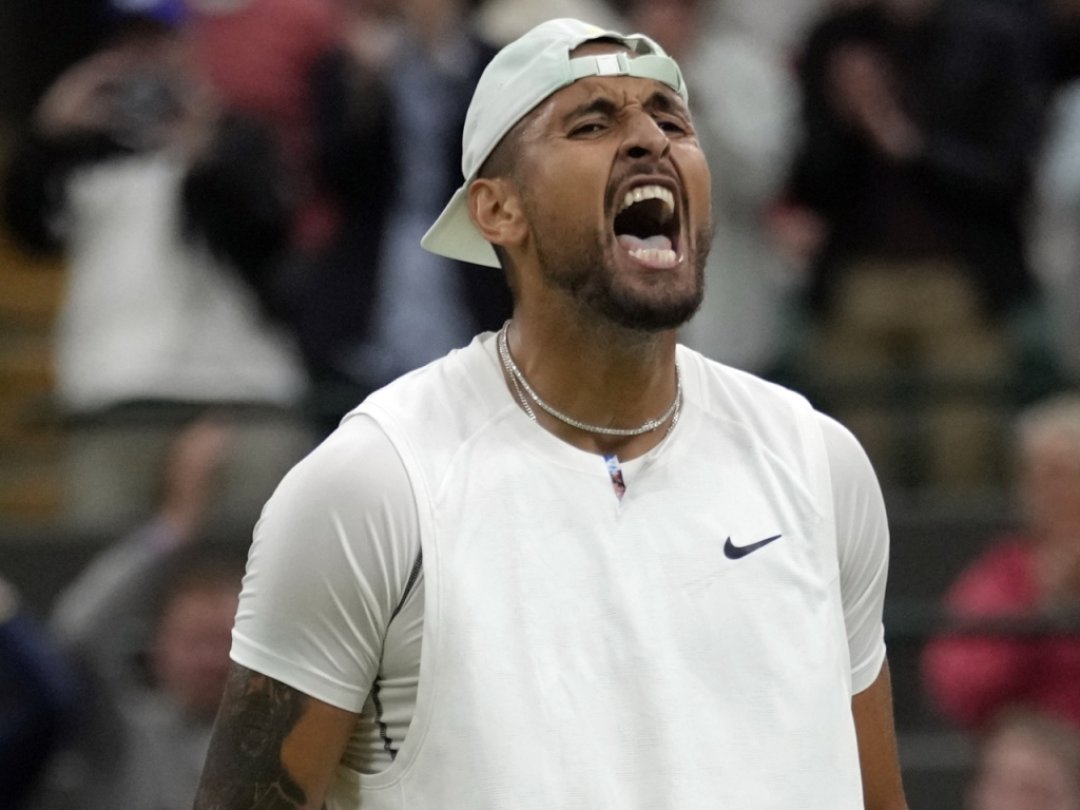 Toute la hargne de Nick Kyrgios, tombeur en quatre sets de Stefanos Tsitsipas samedi.