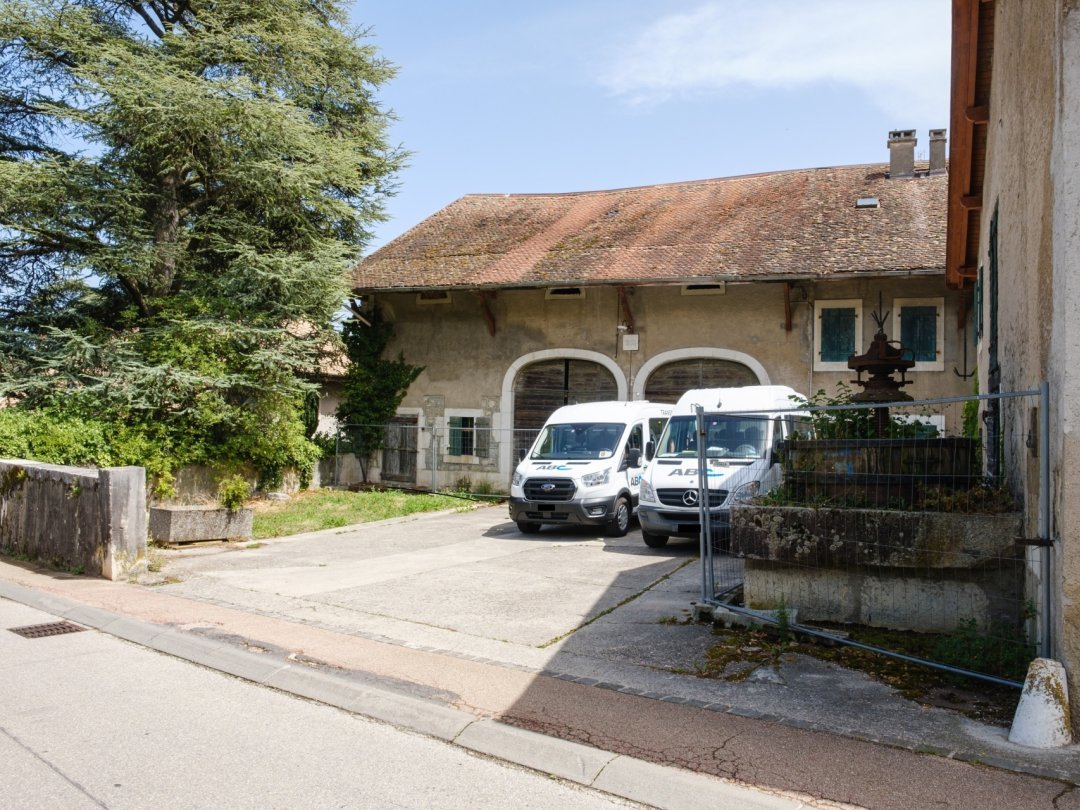 La ferme Francelet, ici vue depuis la rue des Trois-Fontaines. Ce bâtiment sera rénové pour y créer des logements et un commerce.