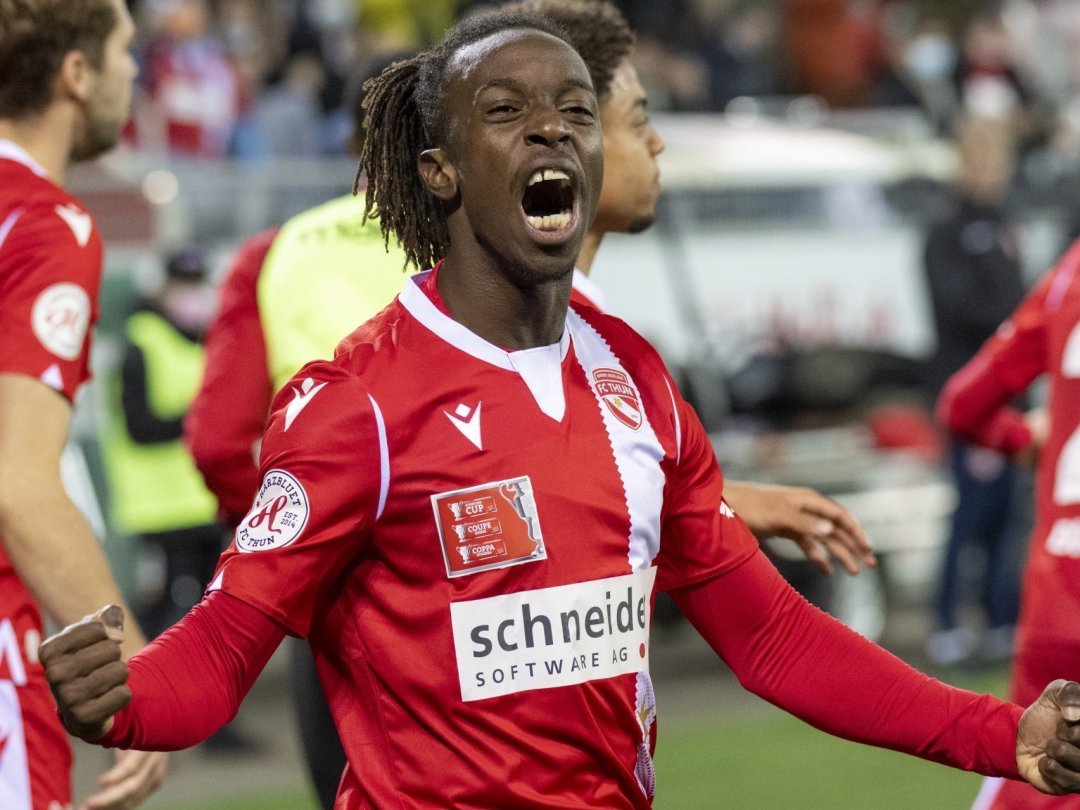 Après quatre saisons à Stade Lausanne Ouchy, Roland Ndongo joue depuis cet été sous les couleurs thounoises.