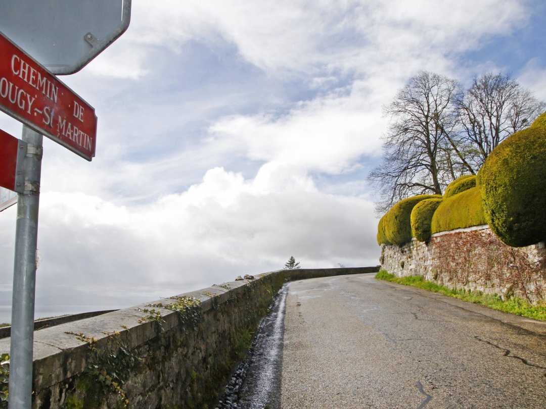 Le chemin est encore long jusqu'à ce que le propriétaire du Domaine Bougy-Saint-Martin puisse acquérir la route du même nom.