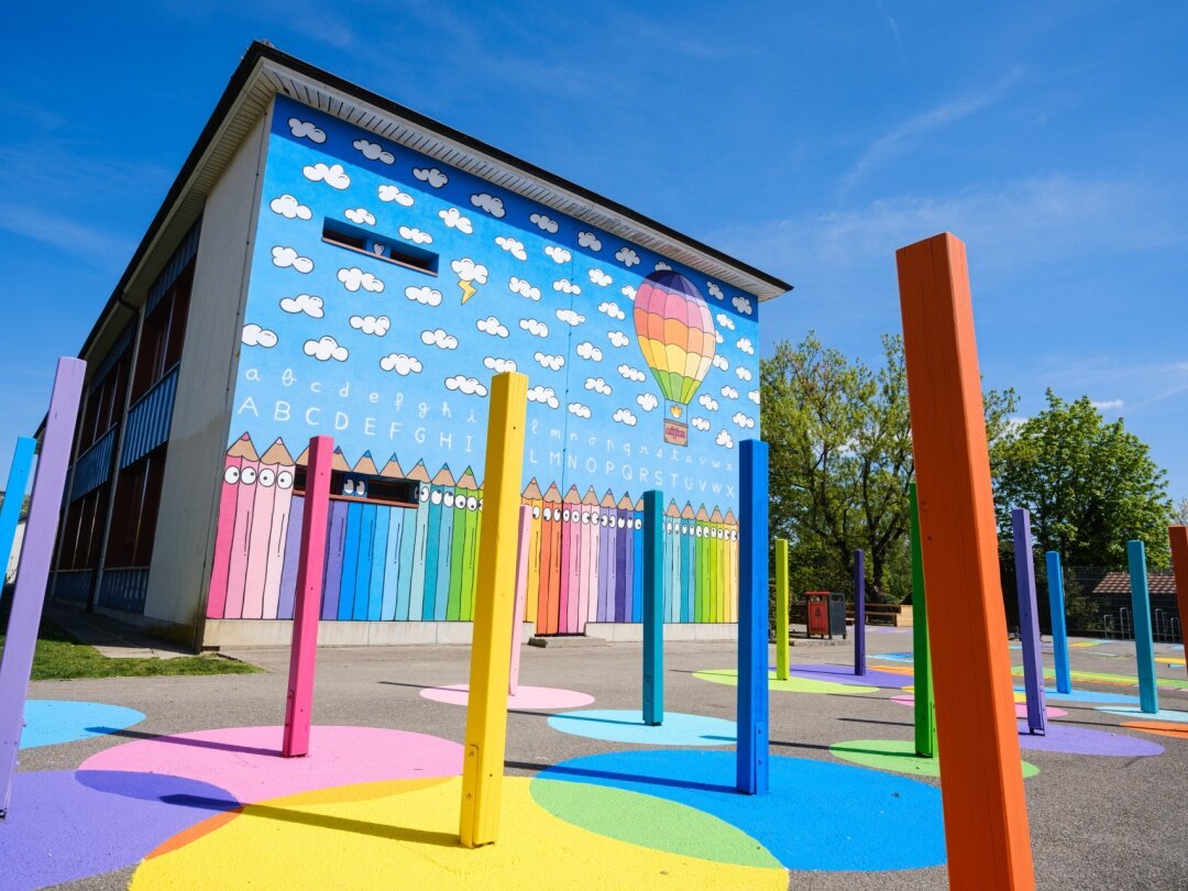 A Nyon, l'école primaire de La Paix s'est parée de joyeuses couleurs pendant les vacances de Pâques.