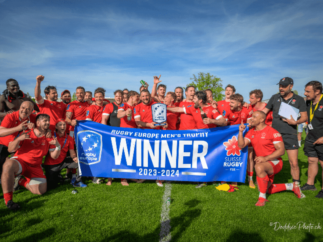 Vainqueur du Rugby Europe Trophy, le XV de Suisse va accéder au deuxième niveau européen pour la première fois de son histoire.