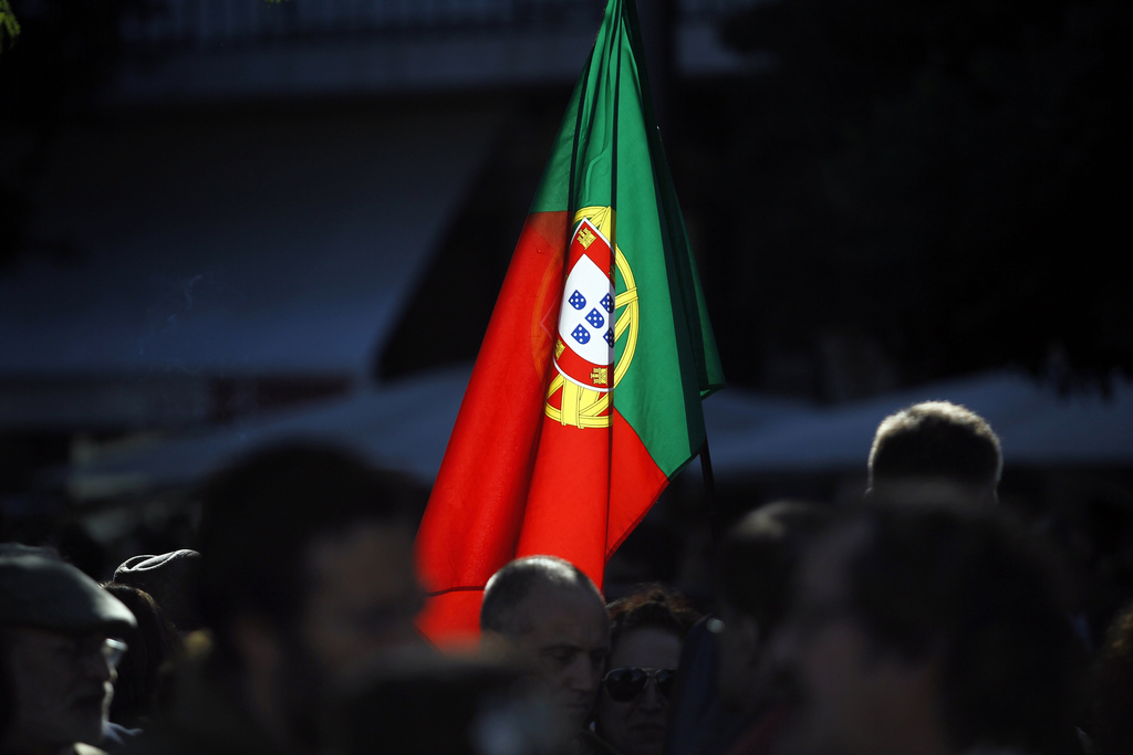 Le Portugal reçoit un coup de pouce du FMI alors que des manifestations contre l'austérité se font récurrentes dans ce pays touché de plein fouet par la crise. 