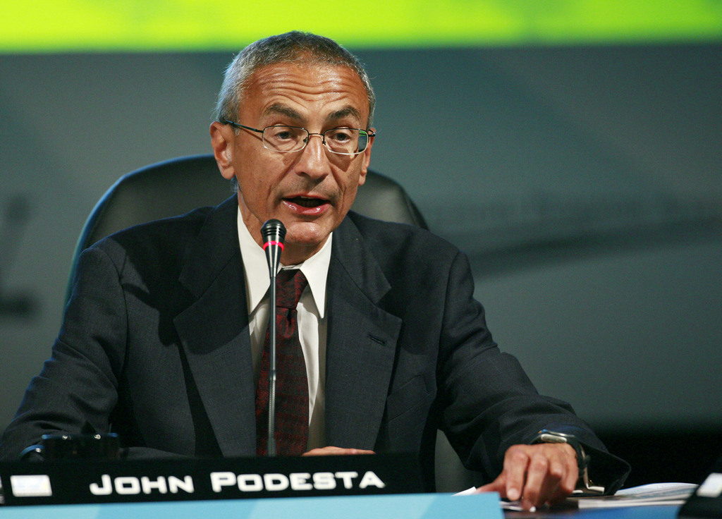 M. Podesta devra tenter de remettre sur les rails les grands projets politiques de M. Obama