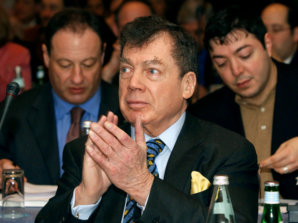 FILE - In this Jan. 10, 2005 file photo, World Jewish Congress President Edgar M. Bronfman applauds a speaker while attending the Plenary Assembly of the World Jewish Congress assembled in a hotel in Brussels. Bronfman, a Canadian born billionaire and longtime World Jewish Congress president died Saturday, Dec. 21, 2013, in New York, at the age of 84. (AP Photo/Thierry Charlier, File)