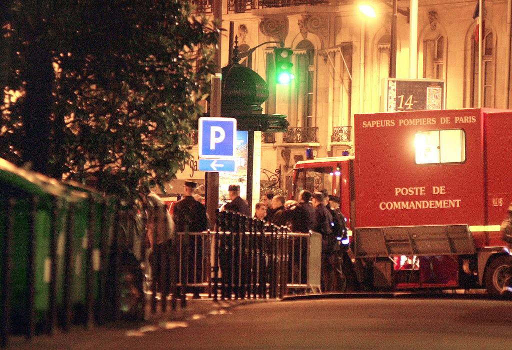 Les pompiers parisiens ont dû se déployer ce vendredi. Une explosion a eu lieu au Palais des Sports. 