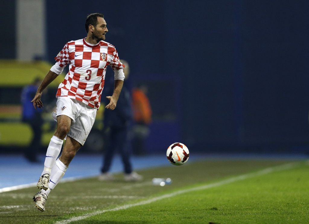 Suspendu pour dix matches, le Croate Josip Simunic se voit privé de Mondial. 