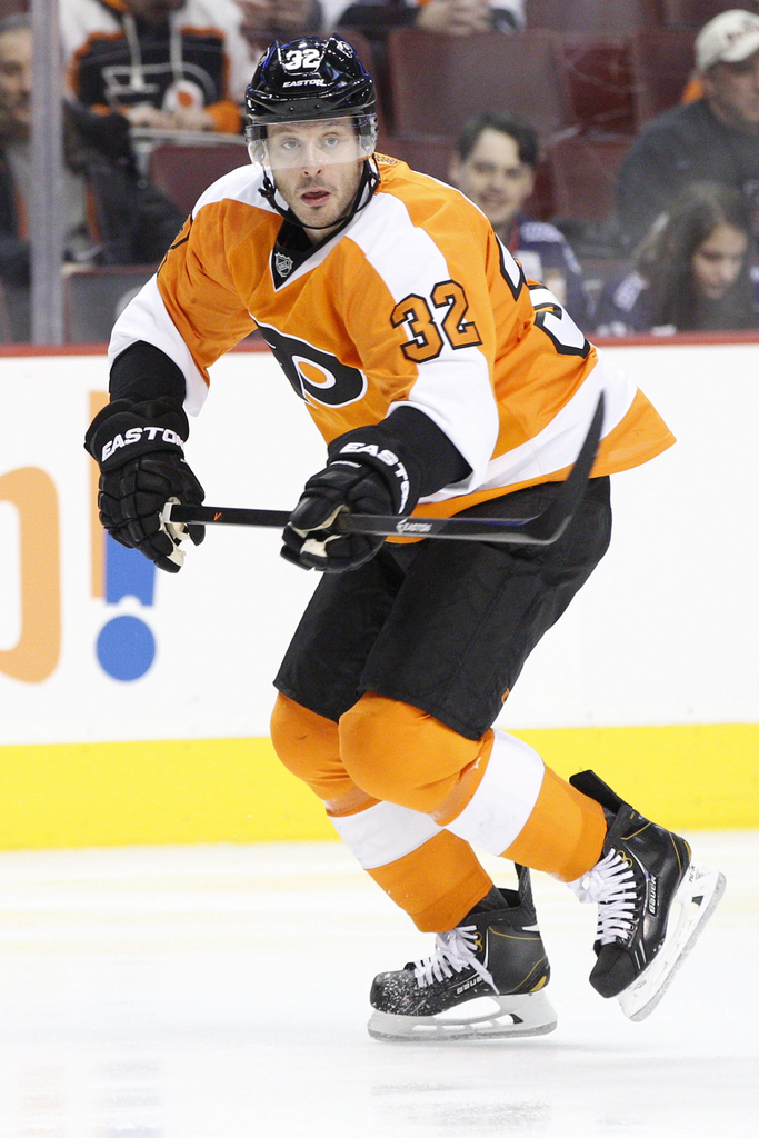 Mark Streit, en pleine action avec les Flyers de Philadelphie. 