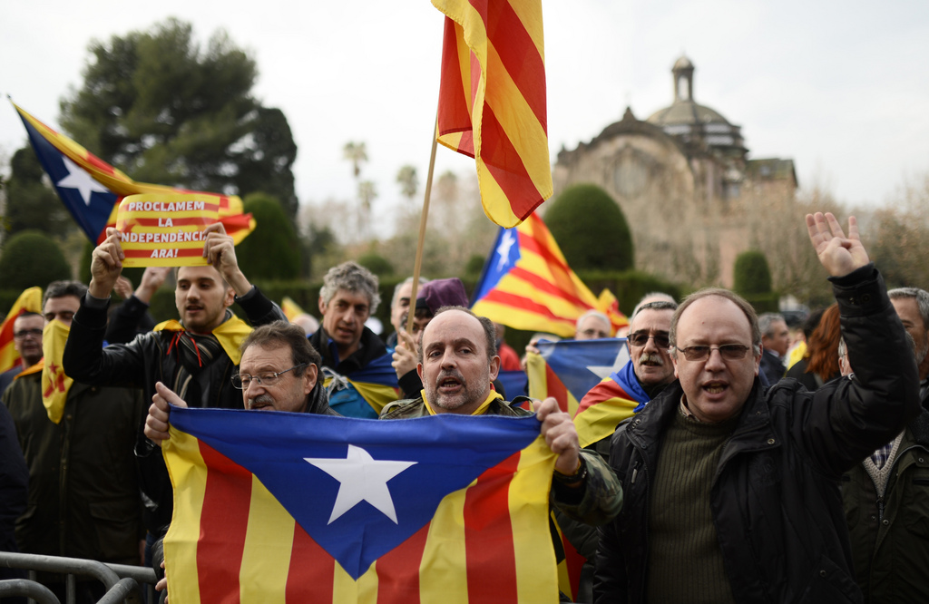 Les indépendantistes catalans ne veulent plus appartenir à l'Espagne. Cette dernière ne l'entend pas de cette oreille.