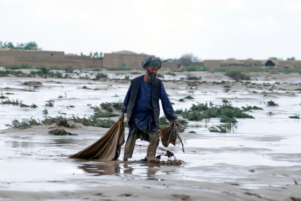 Les villages et les champs ont été balayés par les eaux qui ont détruit près de 2000 habitations et tué 8000 têtes de bétail dans la seule province de Faryab.