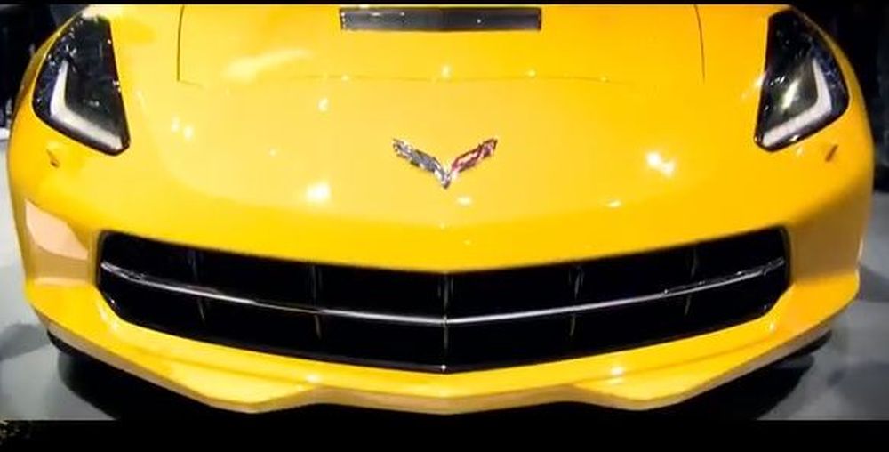 Le joli minois de la Corvette C7 Stingray.