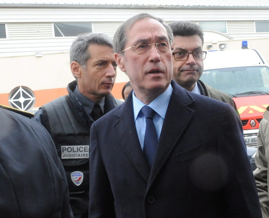 Claude Guéant a notamment été ministre de l'Intérieur sous Nicolas Sarkozy. Tapie lui aurait demandé à plusieurs reprises d'intervenir dans son dossier.
