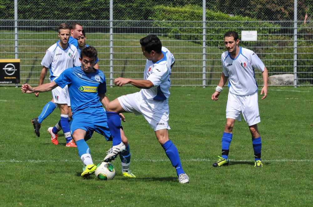 Italia Nyon (en blanc) comptera parmi les sept équipes de La Côte de 3e ligue.