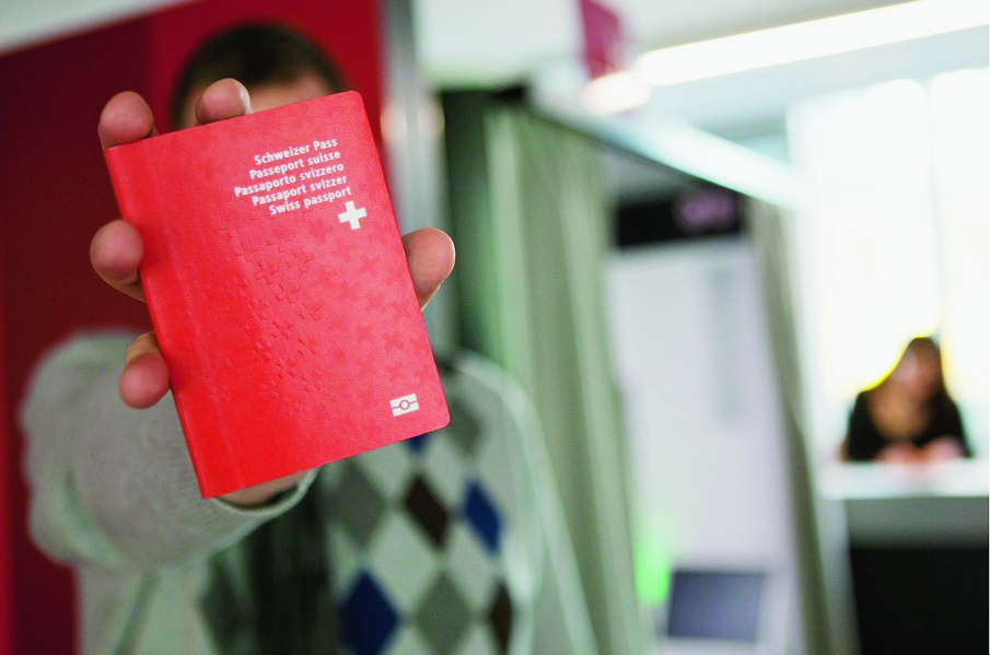 Le passeport à croix blanche, le Conseil d'Etat vaudois veut absolument encourager les étrangers à l'obtenir ces deux prochaines. Après, ce sera plus compliqué.