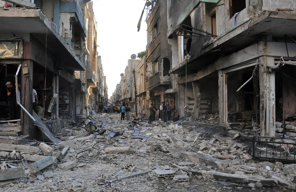 L'Observatoire syrien des droits de l'homme (OSDH) a dénoncé vendredi le "massacre" de 270 personnes la veille par les jihadistes de l'Etat islamique (EI) lors de la prise d'un champ gazier à Homs, en Syrie.