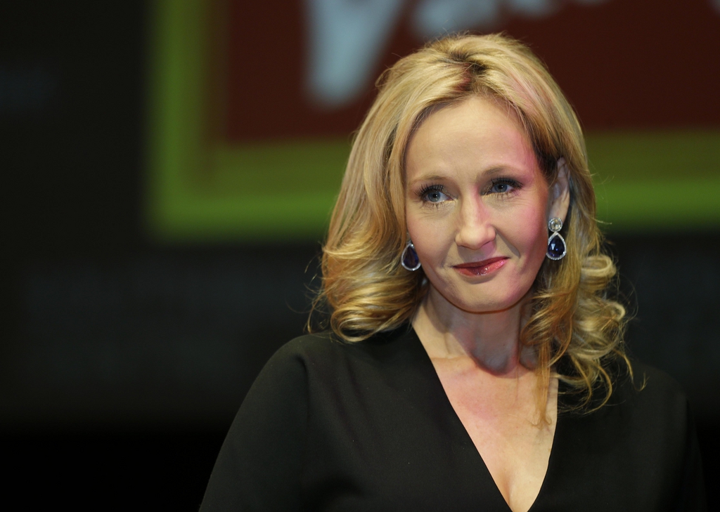 J.K. Rowling a vendu plus de 450 millions d'exemplaires des 7 tomes Harry Potter.
