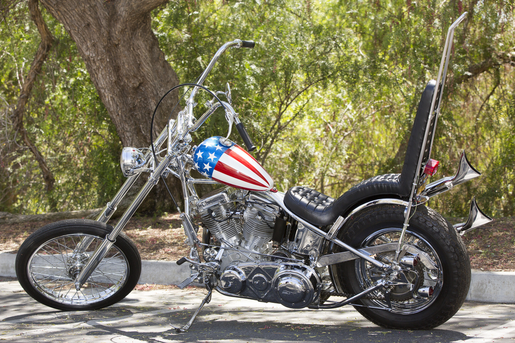 La moto conduite par Peter Fonda dans Easy Rider a trouvé preneur pour 1,35 millions de dollars.
