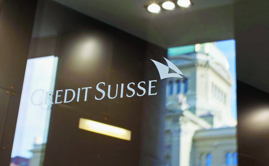 Credit Suisse a dégagé un bénéfice net attribuable aux actionnaires en recul de 24% sur un an au 3e trimestre.