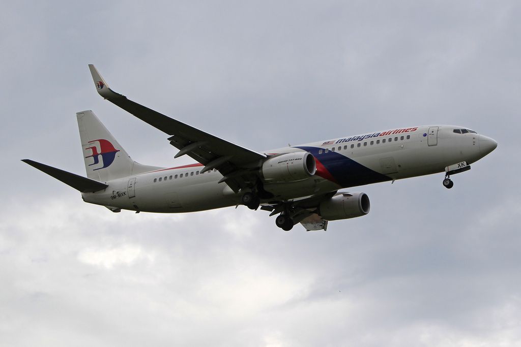 L'avion de la compagnie Malaysia Airlines a fait demi-tour quatre heures après son décollage.