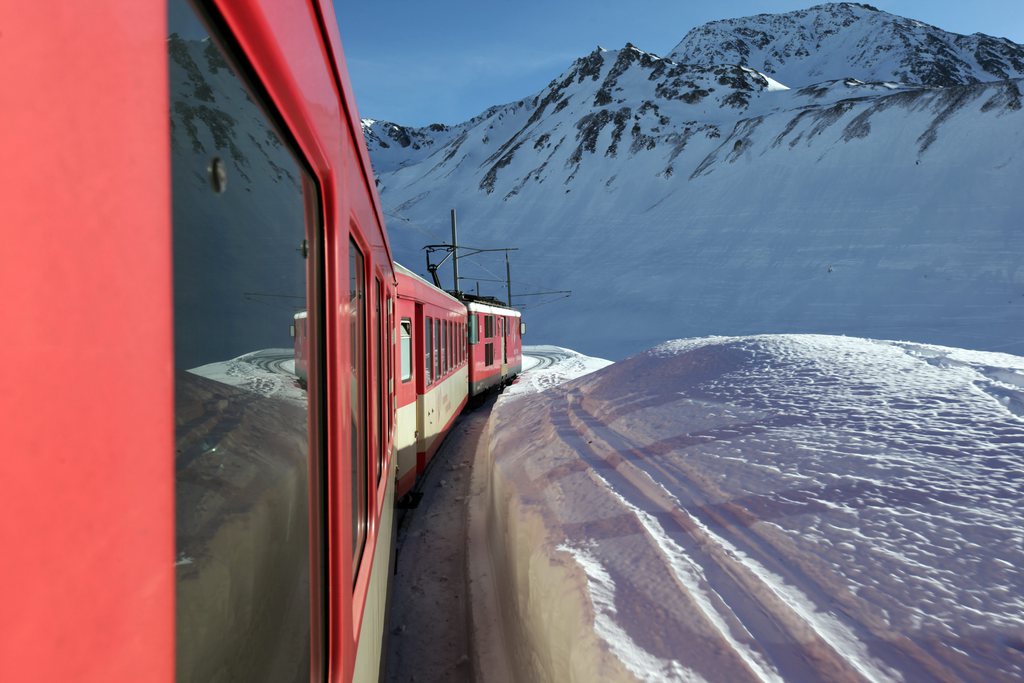Plus aucun train de la compagnie Matterhorn Gotthard Bahn ne circule jusqu'à nouvel avis dans les deux sens entre Disentis (GR) et Nätschen (UR).