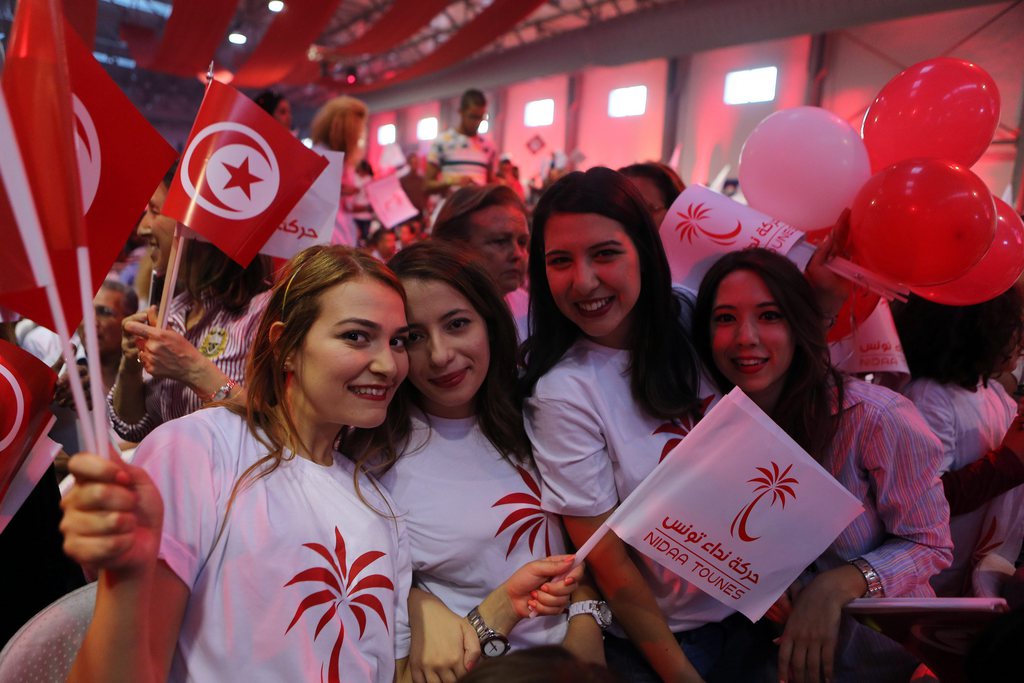 Le parti séculier Nidaa Tounès est arrivé en tête des législatives tunisiennes. Les islamistes ont reconnus leur défaite.