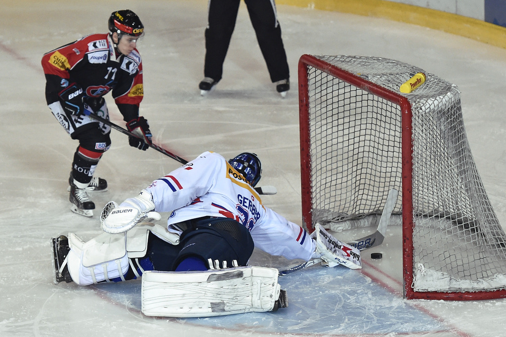 Le Fribourgeois Killian Mottet a inscrit le premier but de la rencontre entre Gottéron et Kloten. 