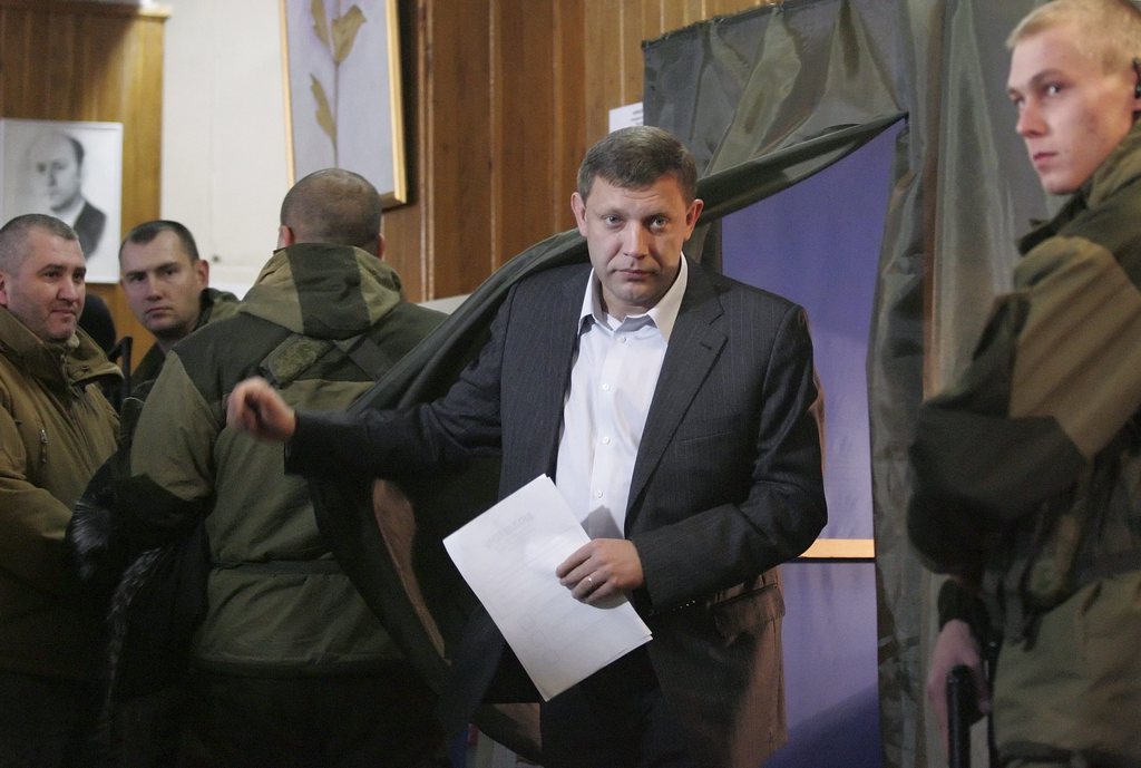 Le "premier ministre" de la république autoproclamée de Donetsk (DNR) Alexandre Zakhartchenko a été élu "président" avec 81,37% des voix, selon un sondage à la sortie des urnes.